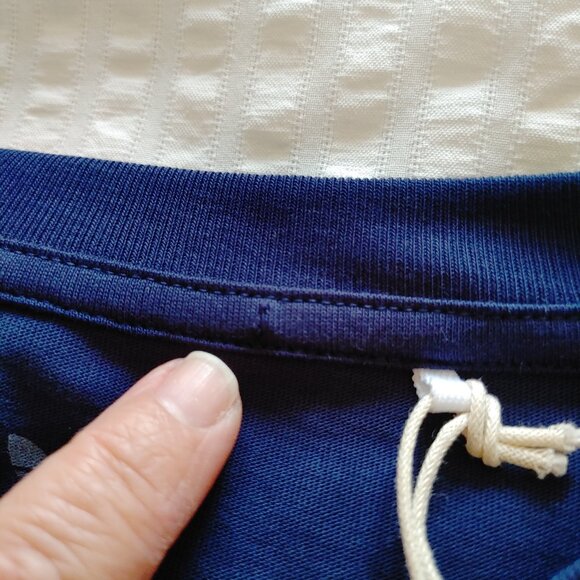 NWT UNISEX YOUTH SIZE LARGE ADIDAS TREFOIL BLUE T-SHIRT - Picture 10 of 10